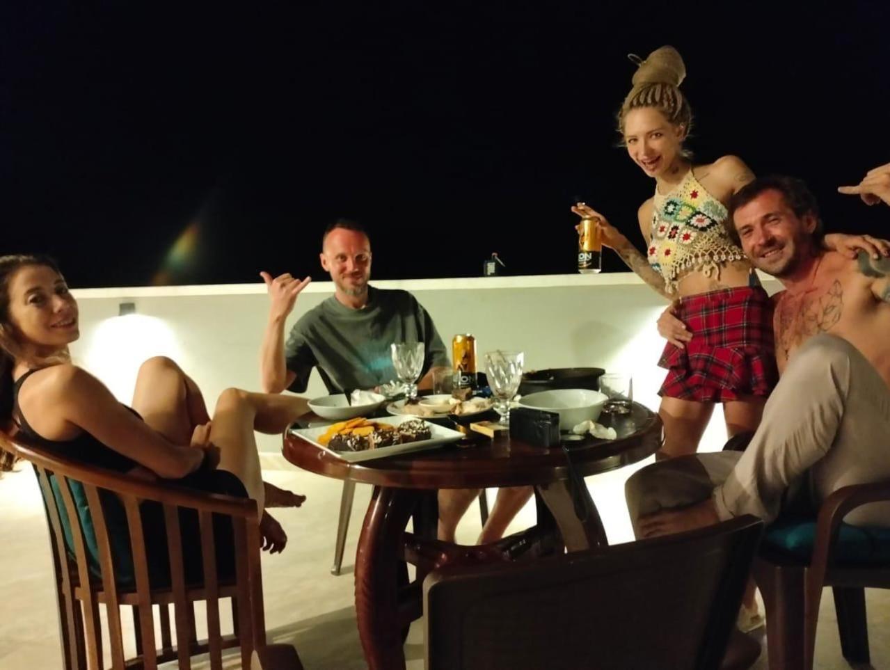 Ocean Front Villa Hikkaduwa Kültér fotó